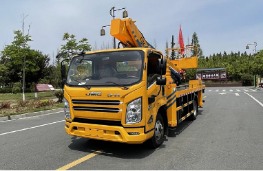 26米江鈴凱悅伸縮臂高空作業(yè)車